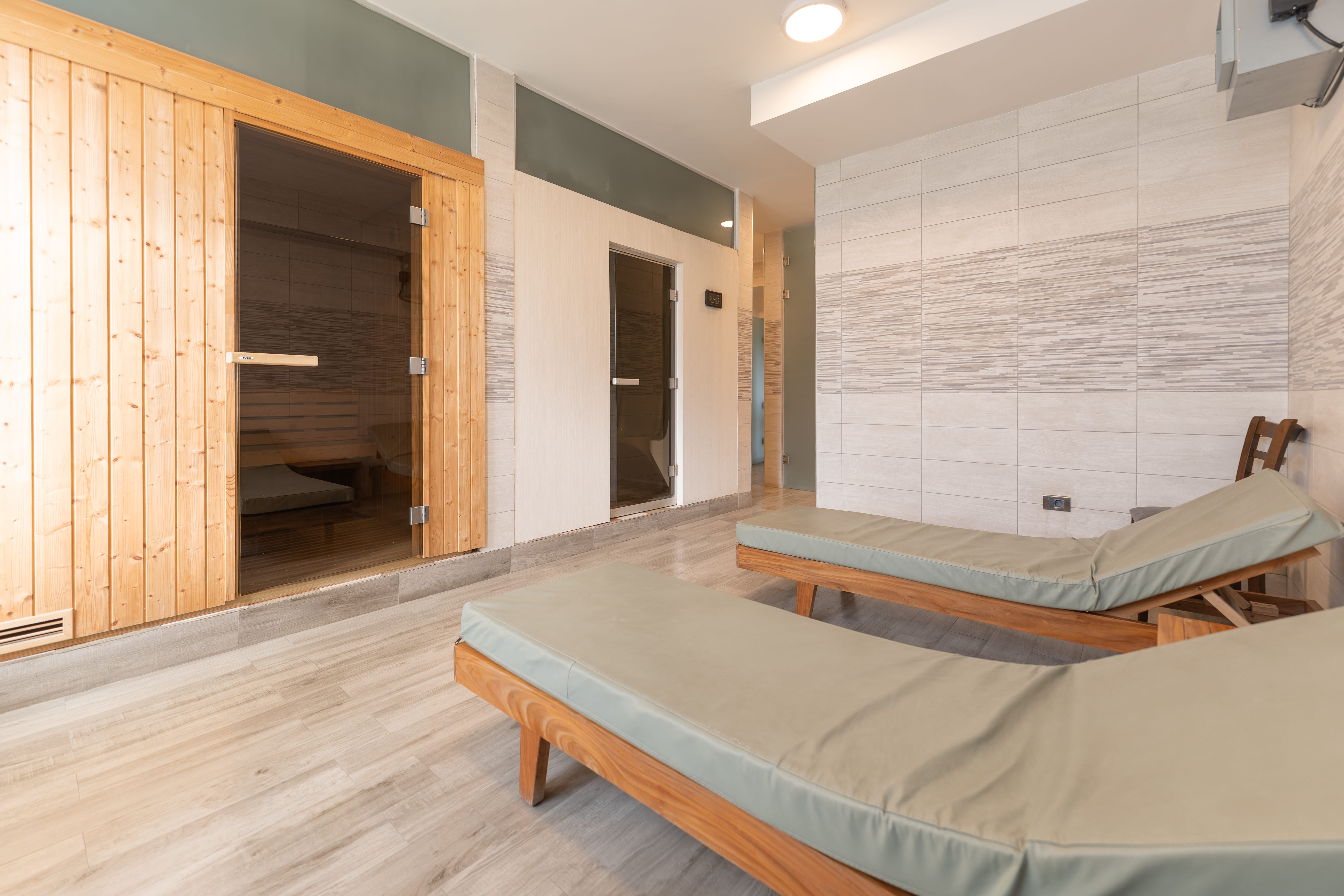 Relaxation area with sauna